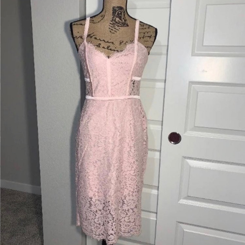 Express Lace Dress Small (Sz 4-6) light pink